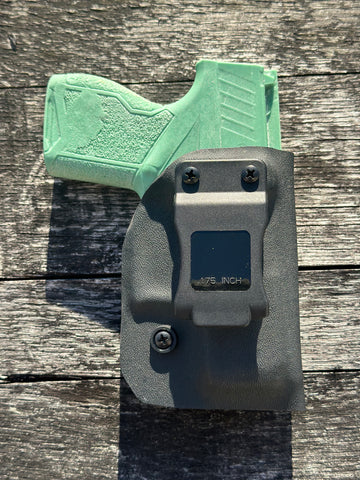 Taurus GX4 Kydex Holster